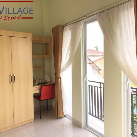 Hotel The Village Syariah Pekanbaru Kültér fotó